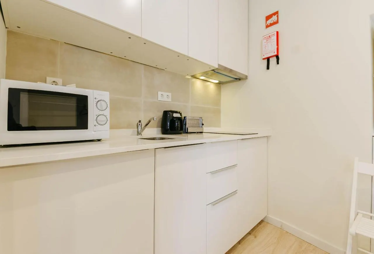 Rent4Rest Lisbon Downtown Tiny Studio Apartments