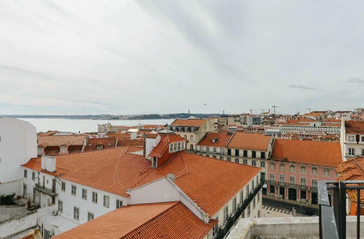 Rent4Rest Lisbon Downtown Tiny Studio Apartments